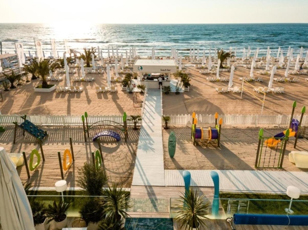Summerland Sea&Lake Mamaia Bagian luar foto