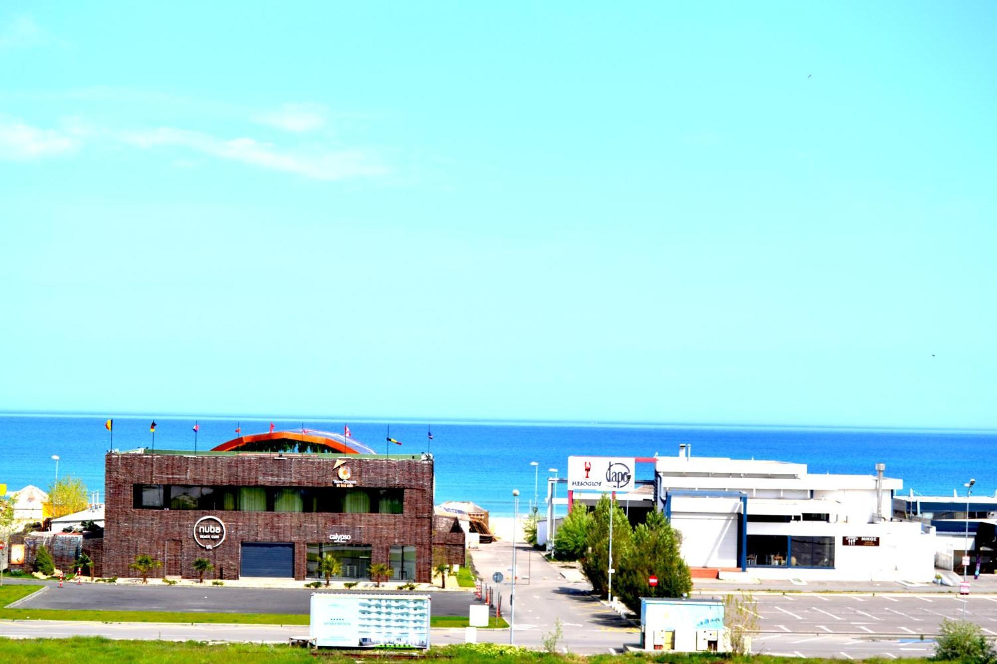 Summerland Sea&Lake Mamaia Bagian luar foto